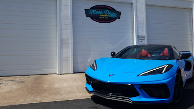 Moon Doggy Auto Salon