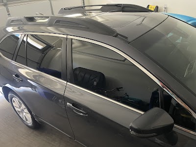 Elusive Wrap and Tint Co