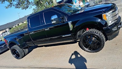 Hollywood's Elite Mobile Detailing LLC