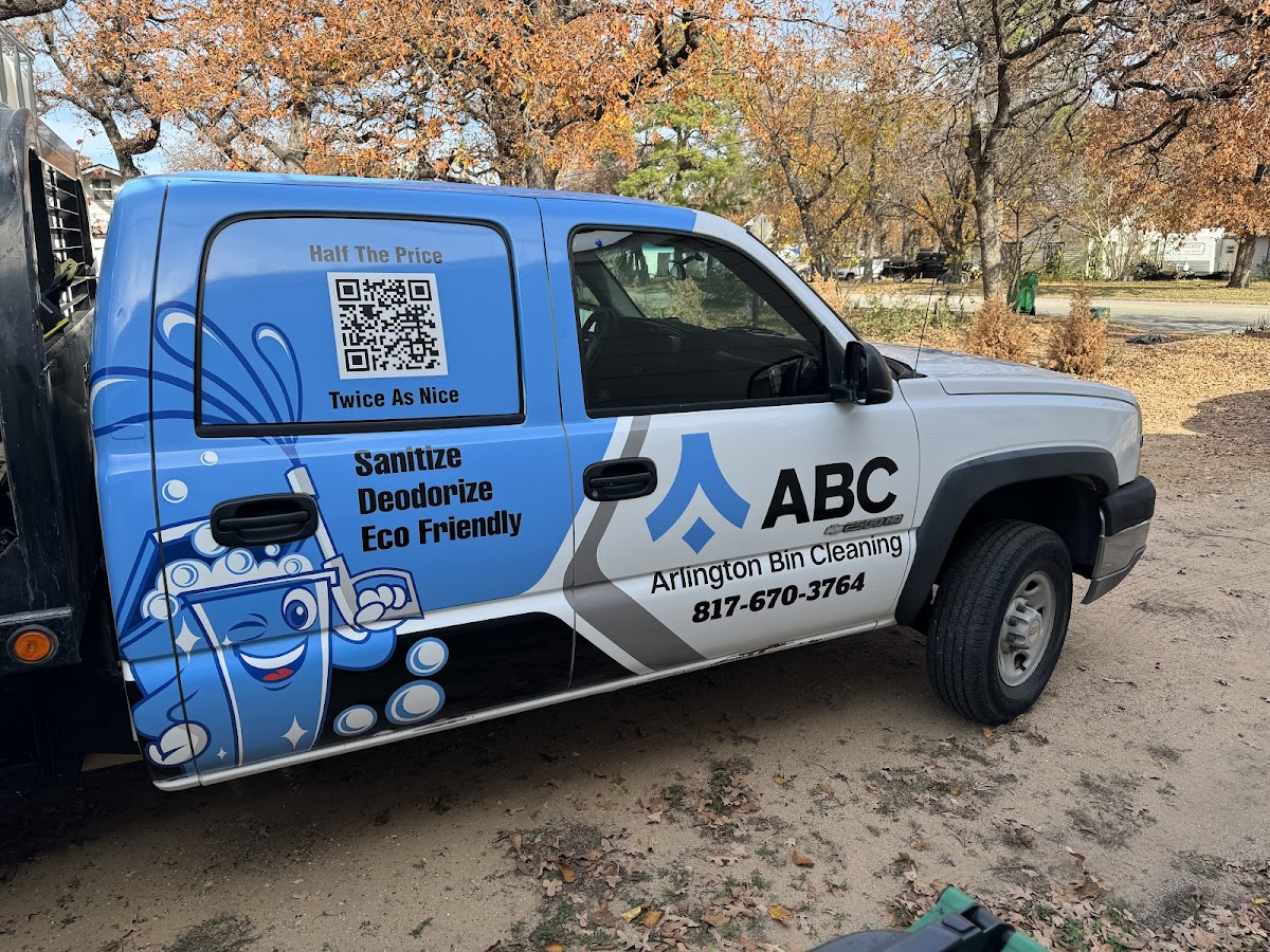 Marca Car Wraps workshop