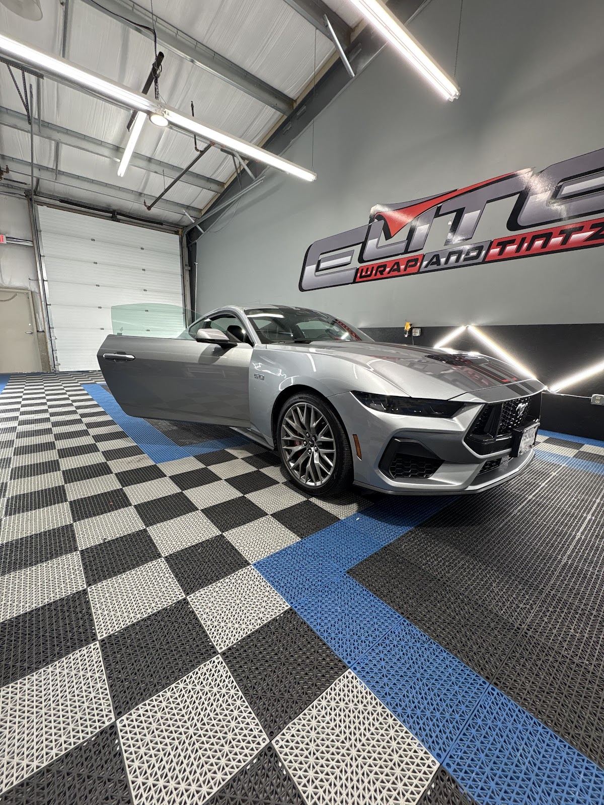 Elite Wrap and Tintz workshop