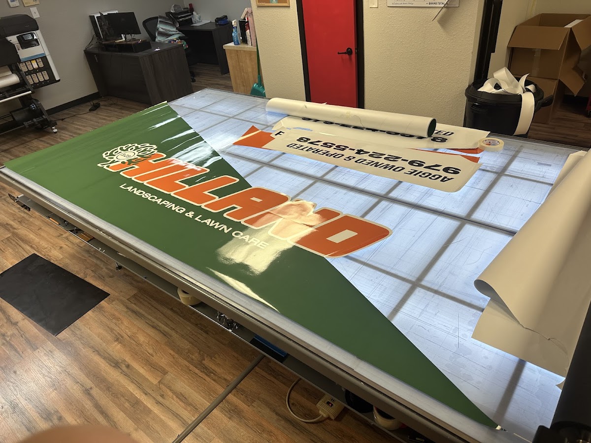 Signarama College Station, Tx workshop