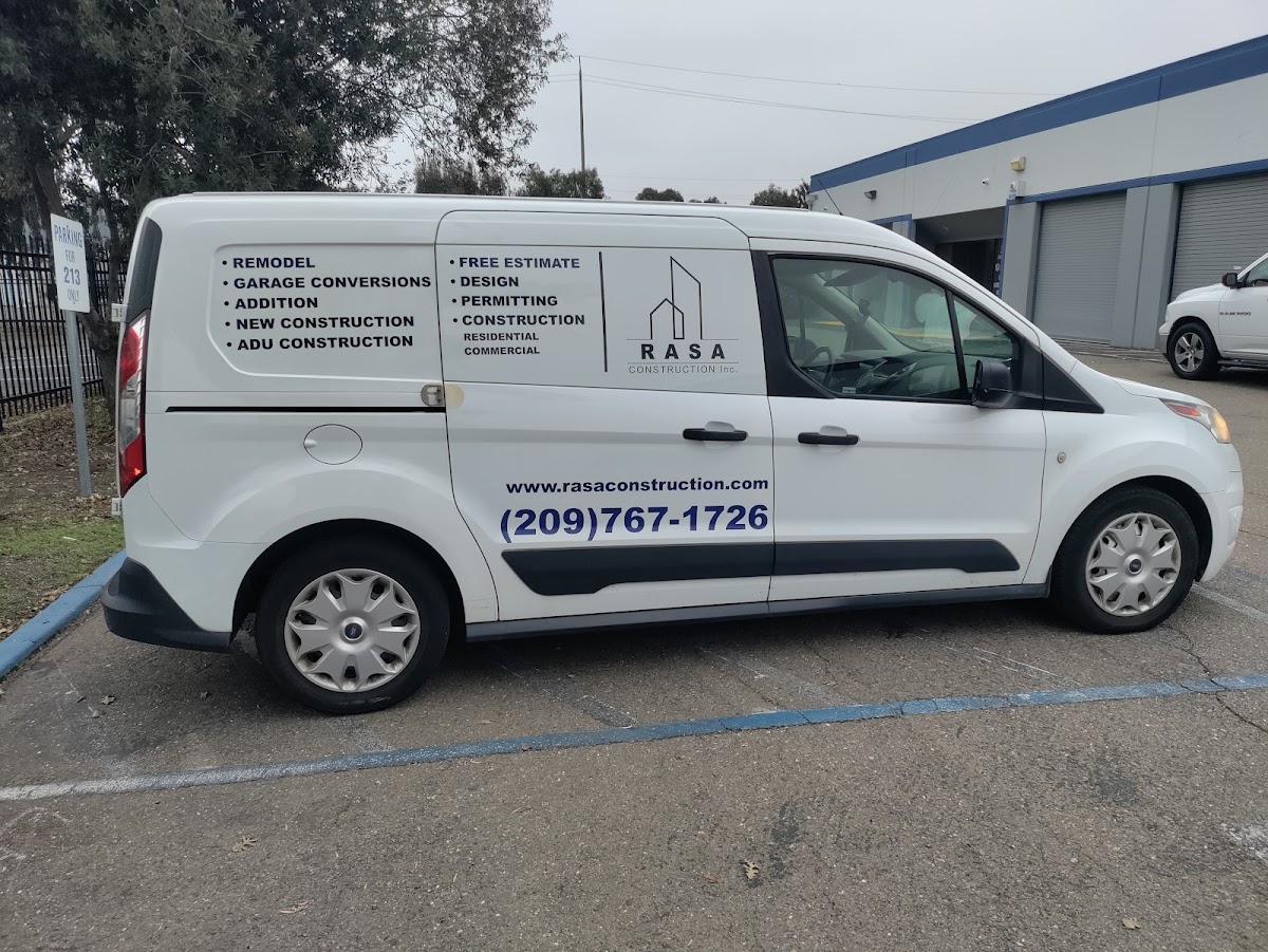 Image Makers Signs & Graphics workshop