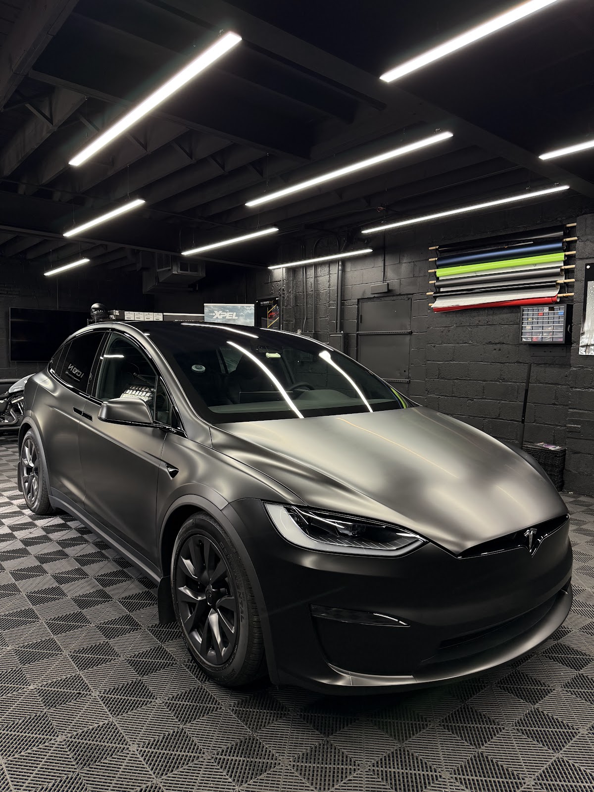 Icon Detailing | Xpel PPF | Tint | Vinyl Wrap. workshop