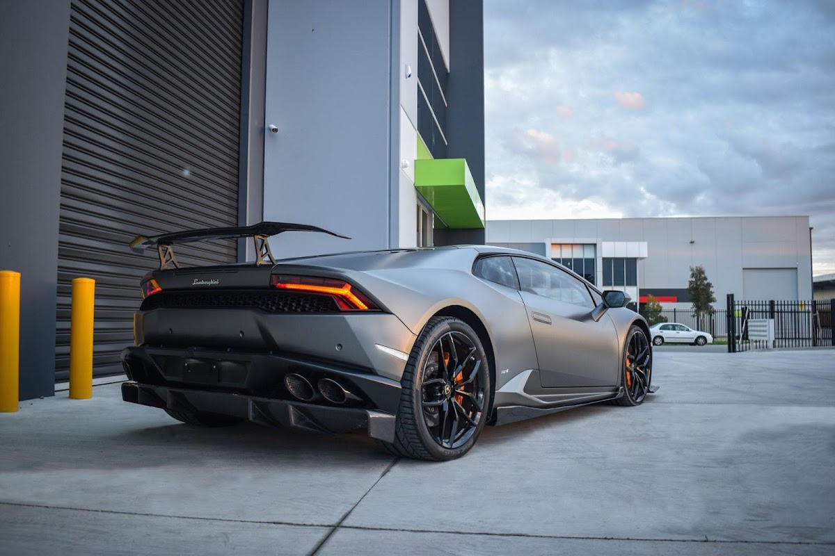 Most Wanted Garage workshop