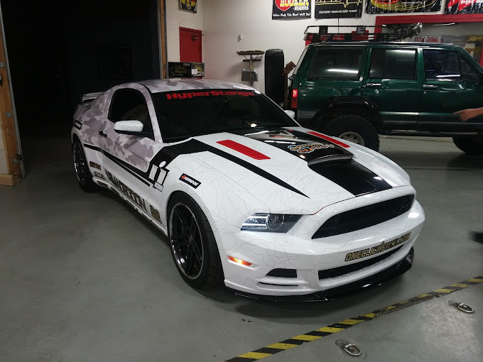 Aspect Signs & Wraps workshop