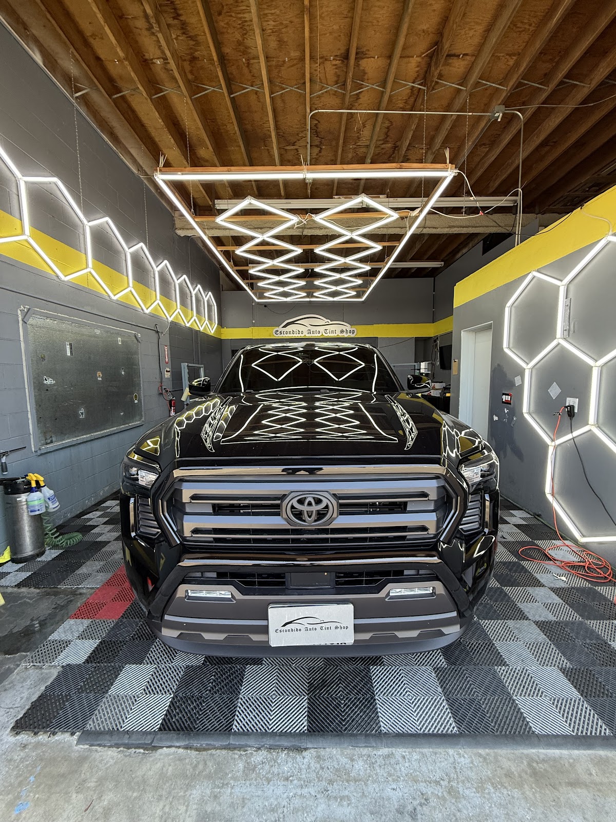 Escondido Auto Tint Shop workshop