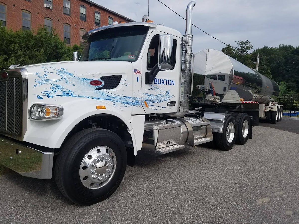 Universal Signworks workshop