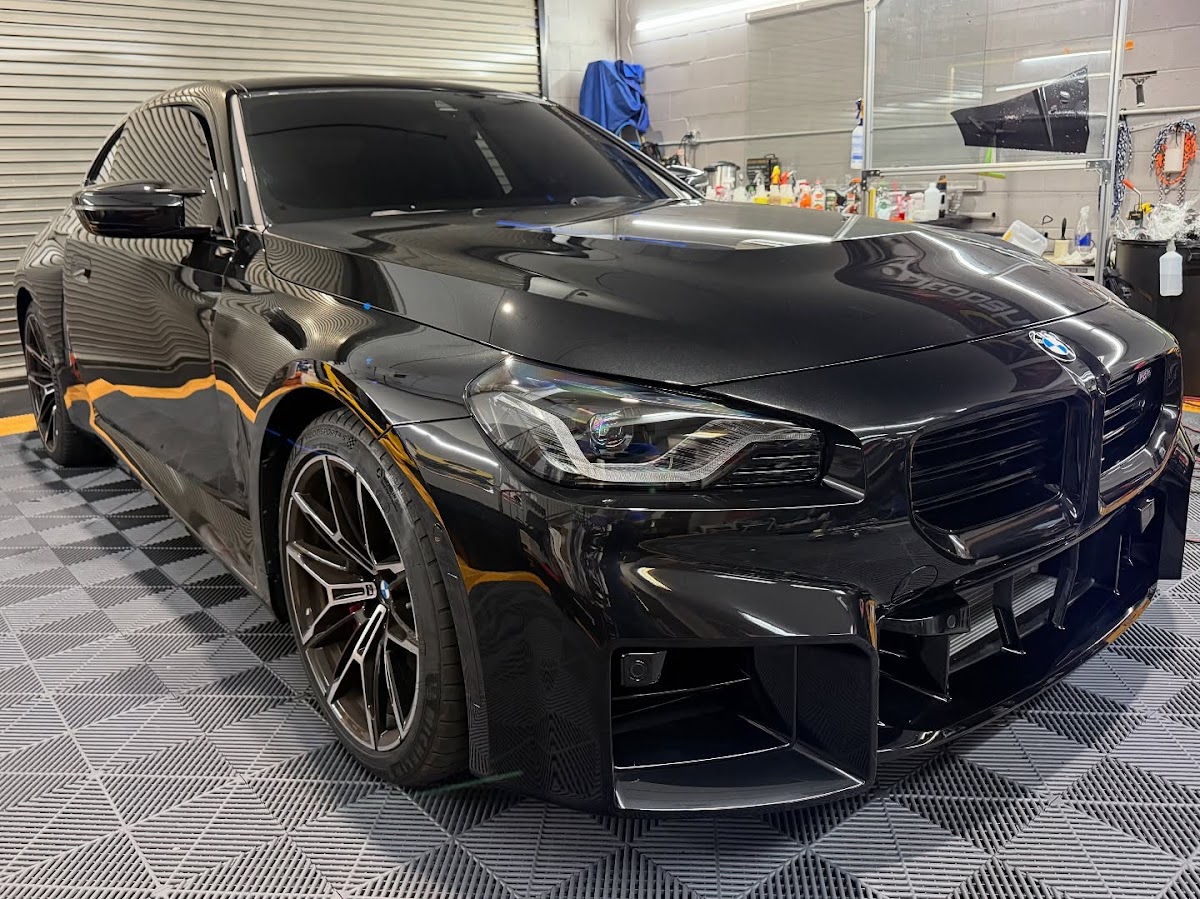 Exclusive Window Tinting Nyc - Paint Protection Film PPF - Ceramic workshop