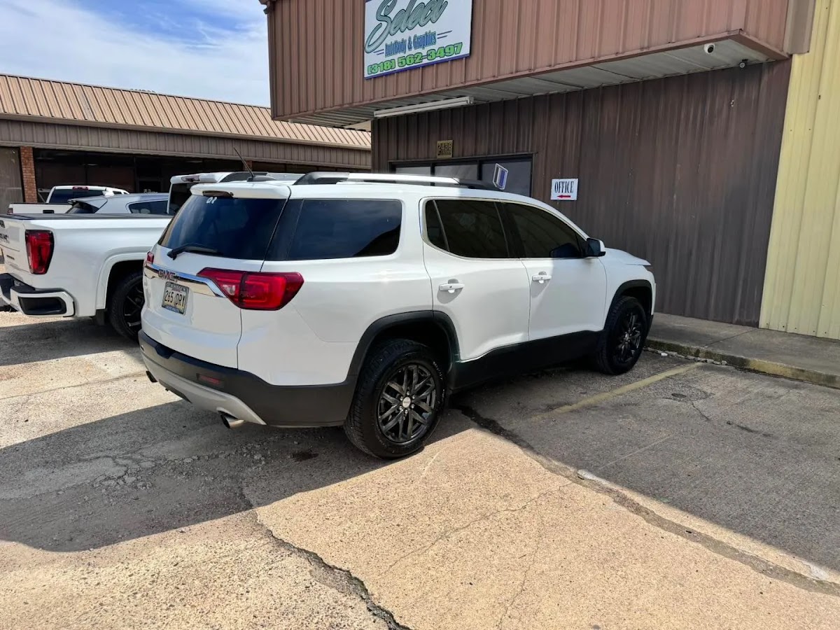 Select Auto Paint and Graphics workshop