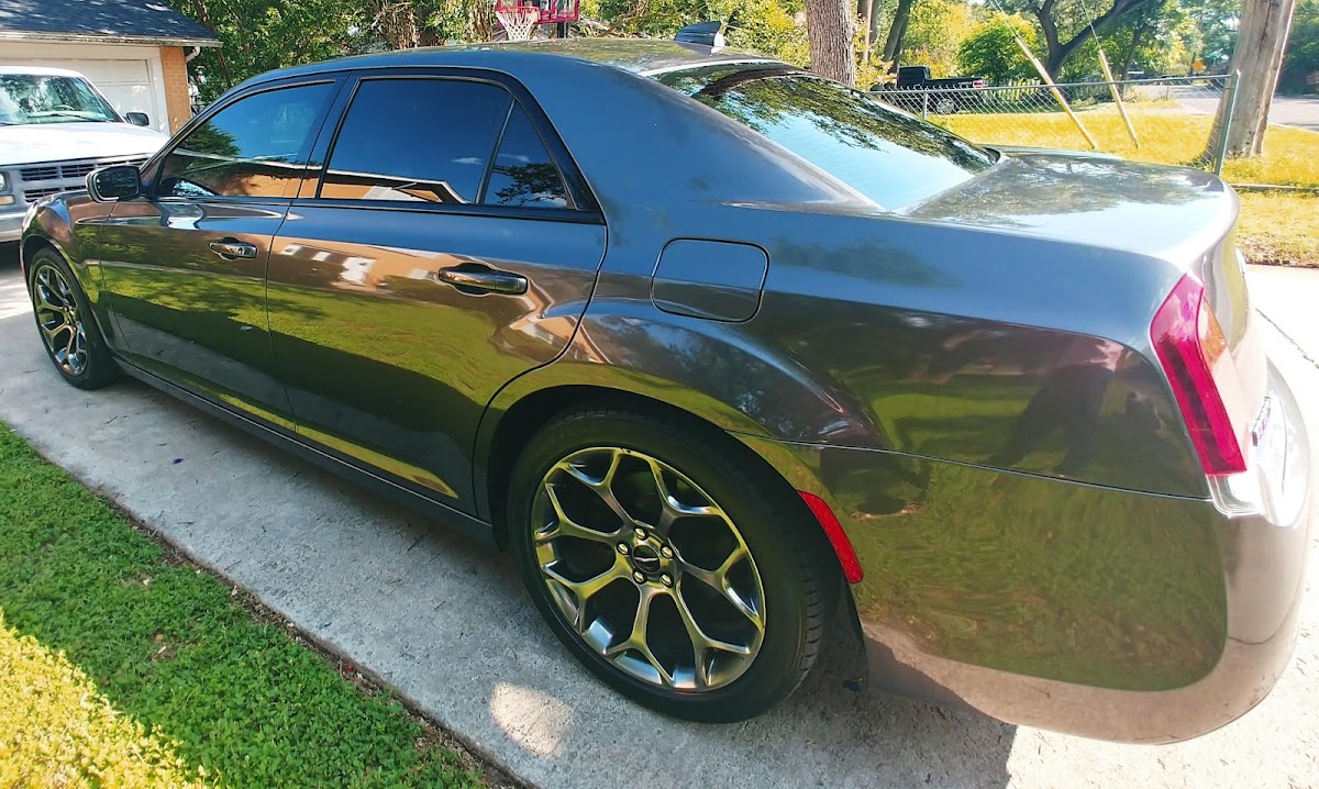 Protection Unlimited Window Tinting workshop