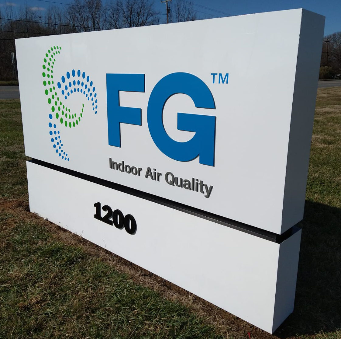 Carolina Signs and Wonders - Asheville Sign Company workshop