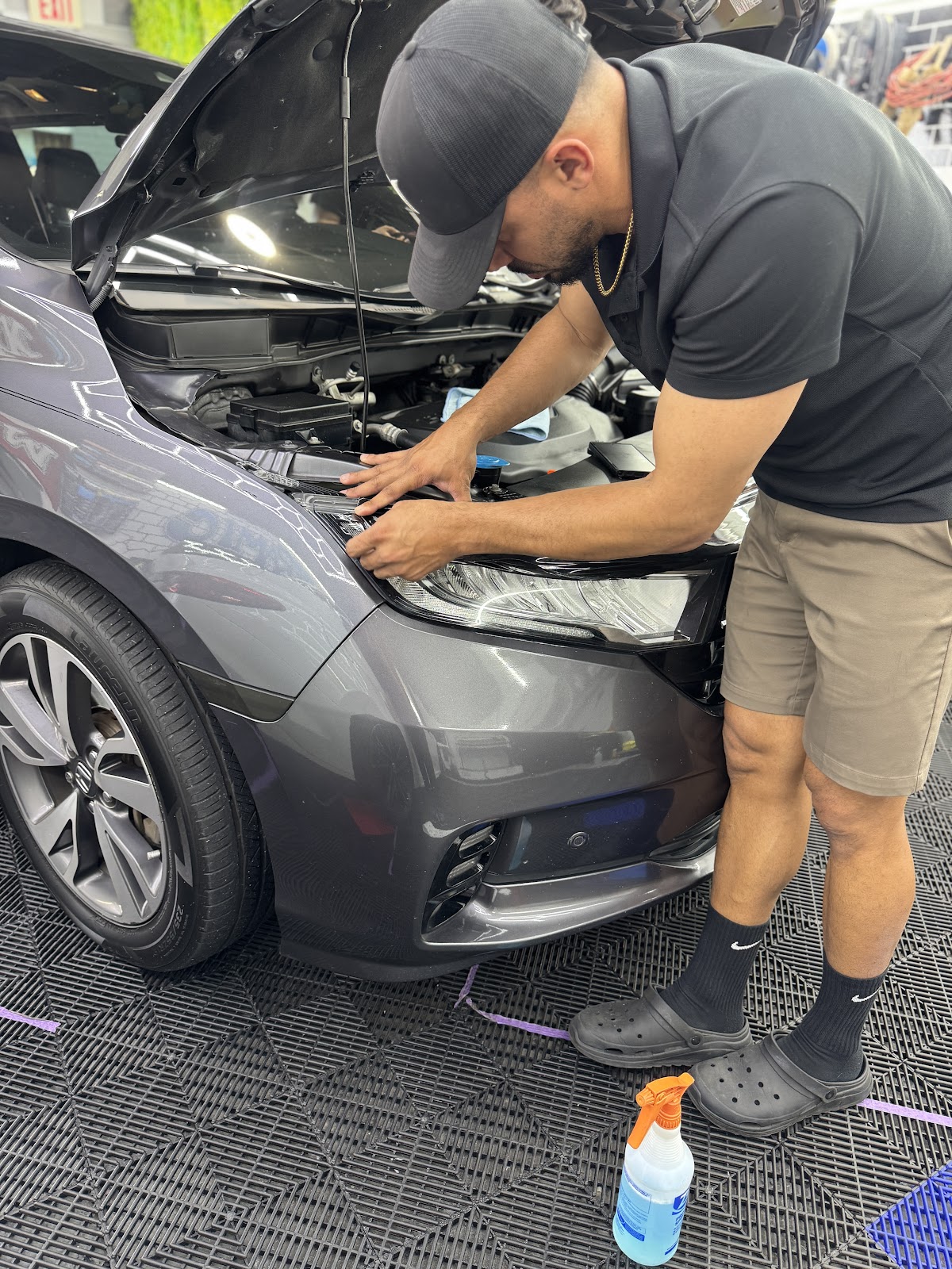 Erix Window Tint & Ceramic Coating workshop