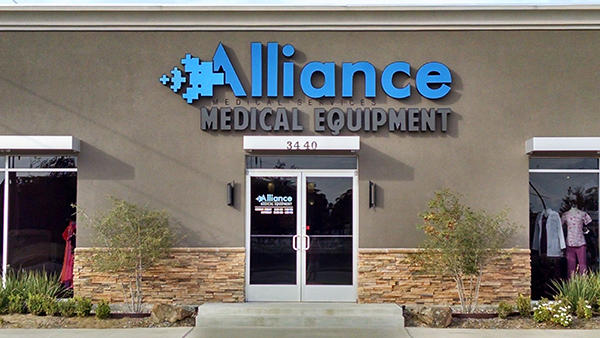 Service Graphics Printing & Signs LLC workshop