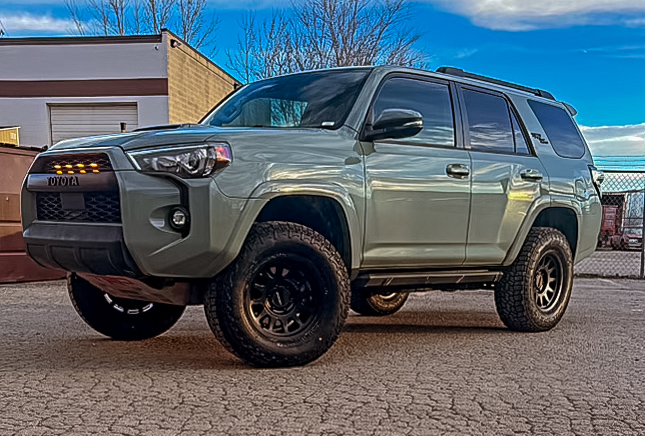 Ahns Custom & Vinyl workshop