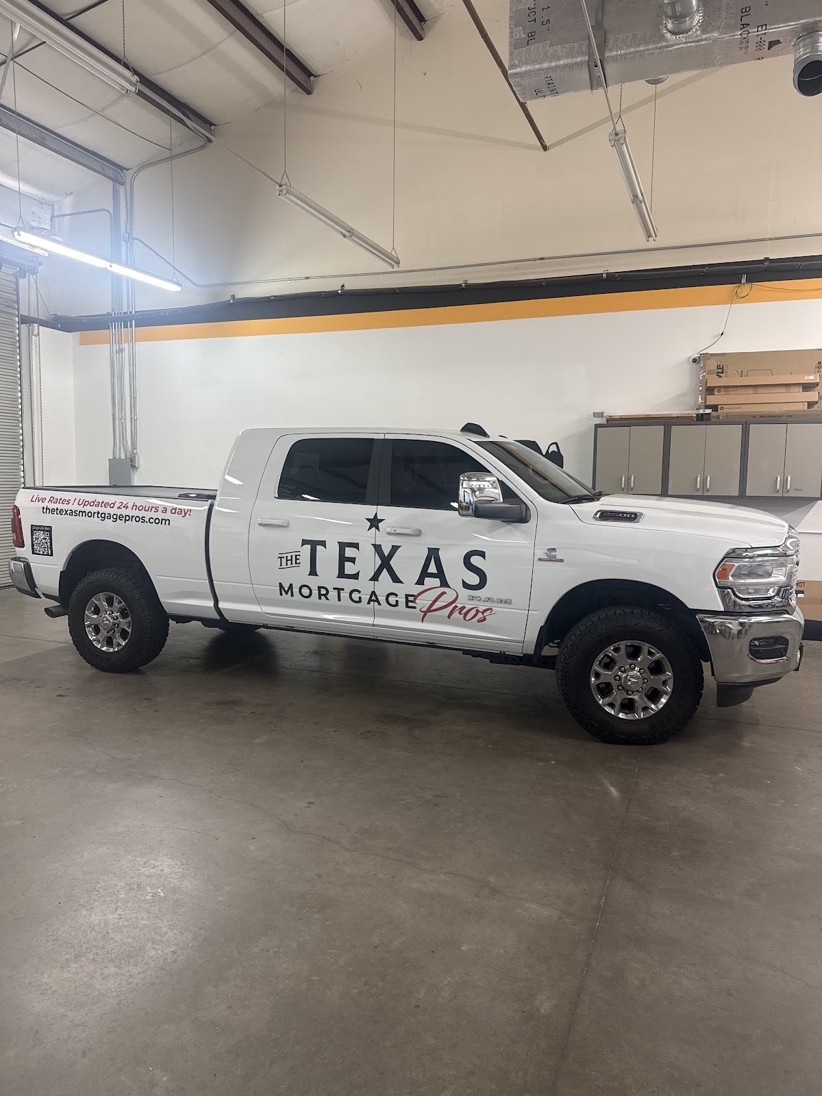 Creative Wraps & Graphics, Llc. workshop