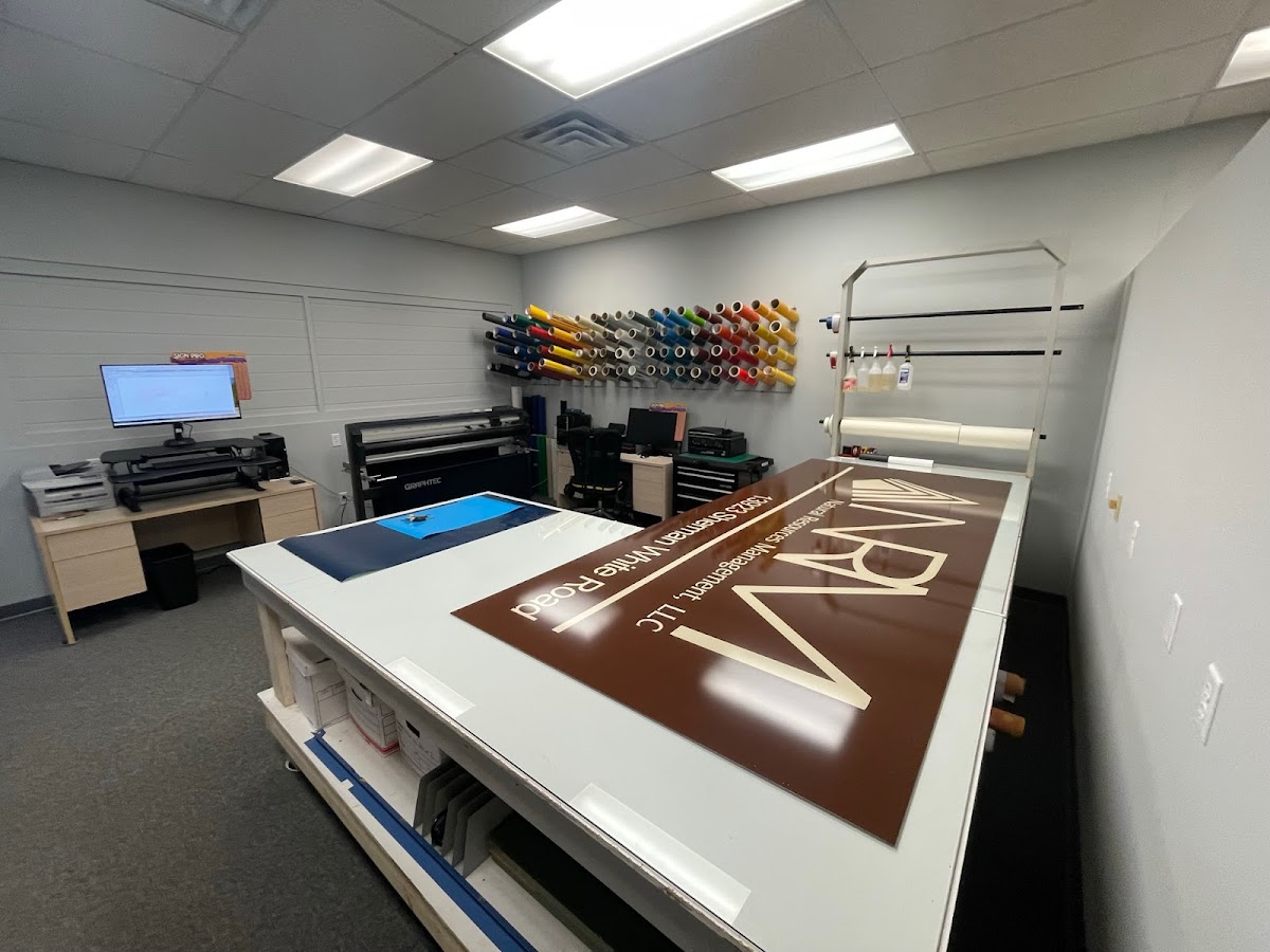 Sign Pro of Toledo workshop