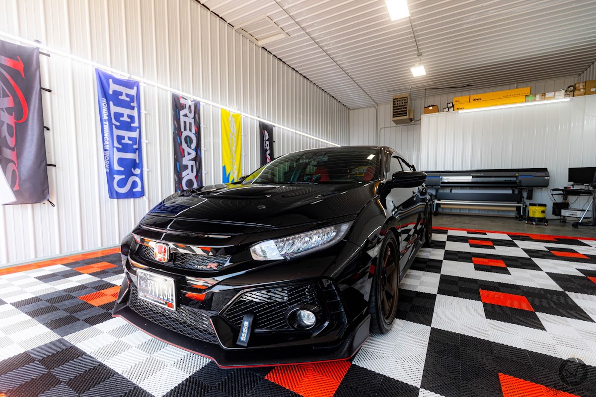 Lee Auto Design, LLC workshop