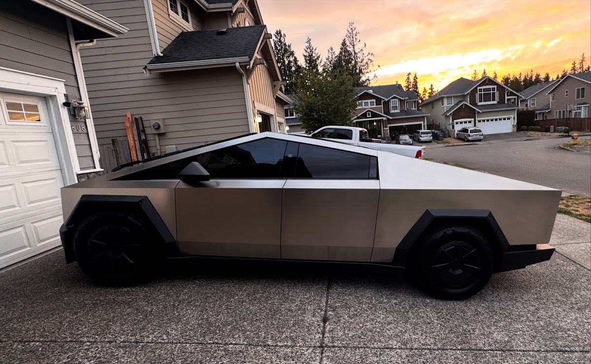 Compass Window Tinting workshop