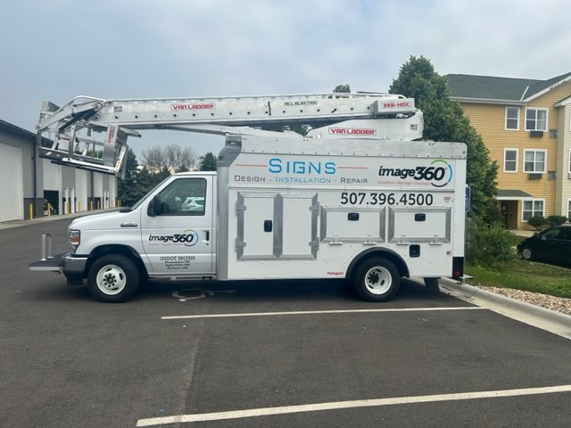 Image360 Rochester Mn workshop