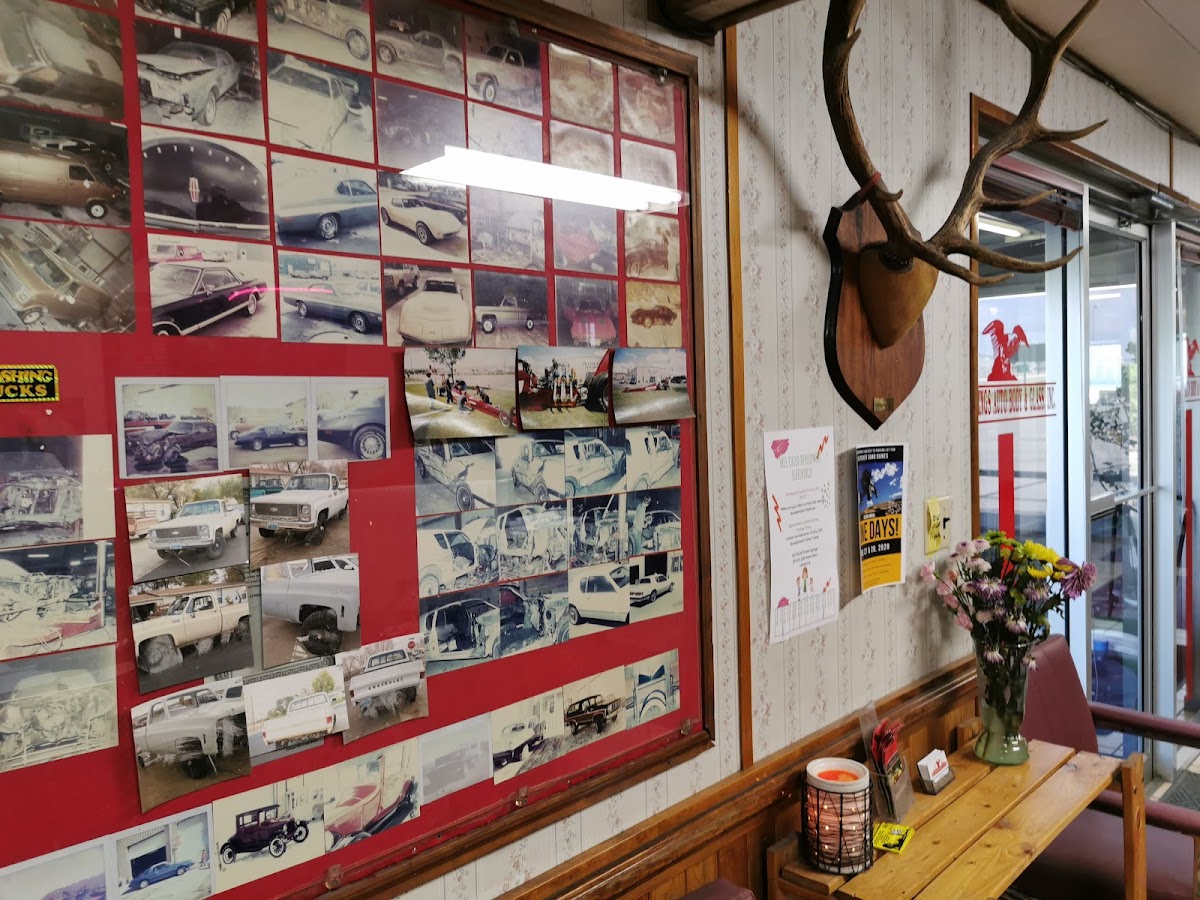 Rock Springs Auto Body & Glass, Inc workshop