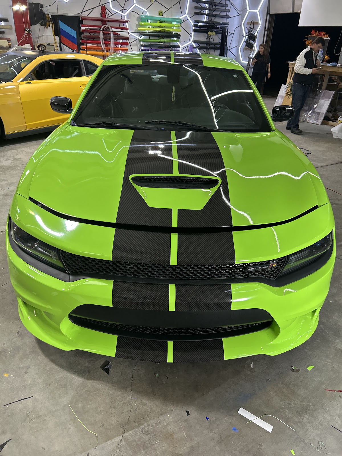 Custom Wraps Oh workshop