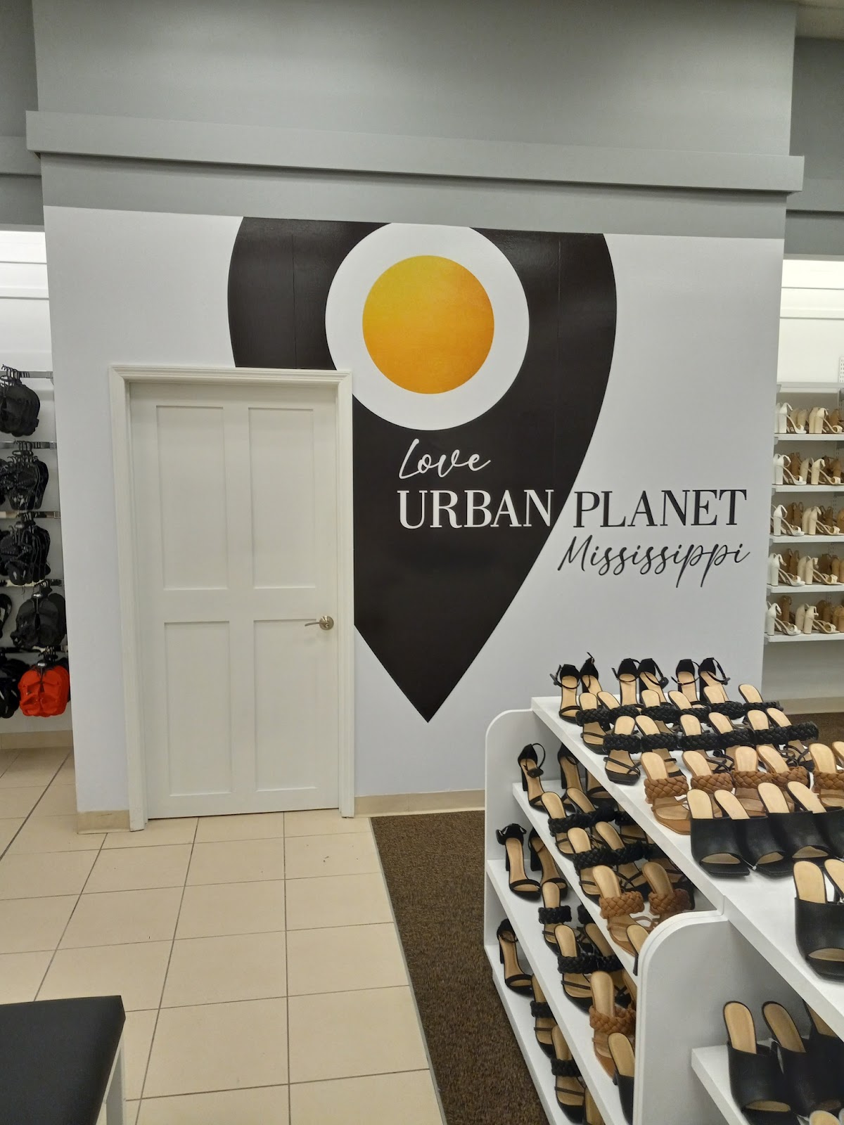 Fastsigns of Hattiesburg, Ms workshop