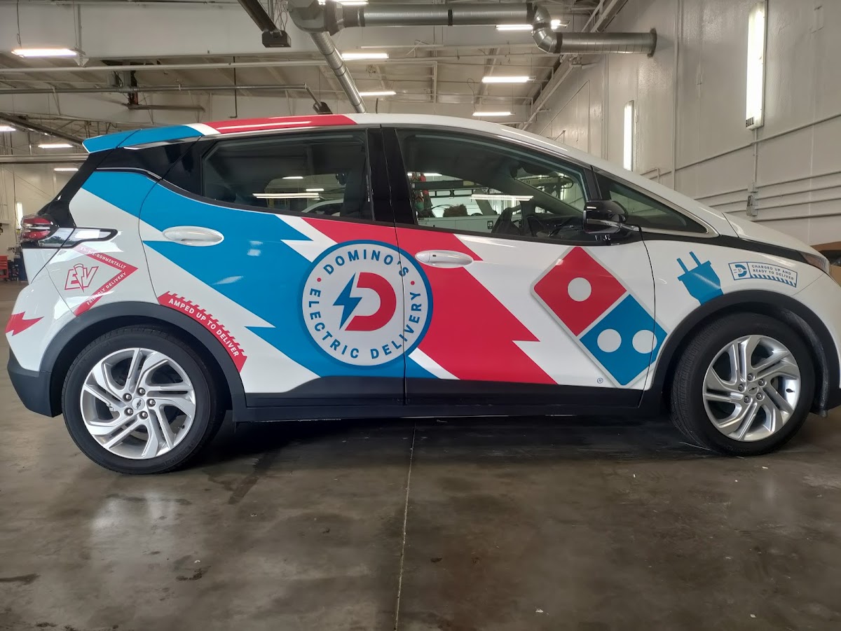 Slusher Signs workshop