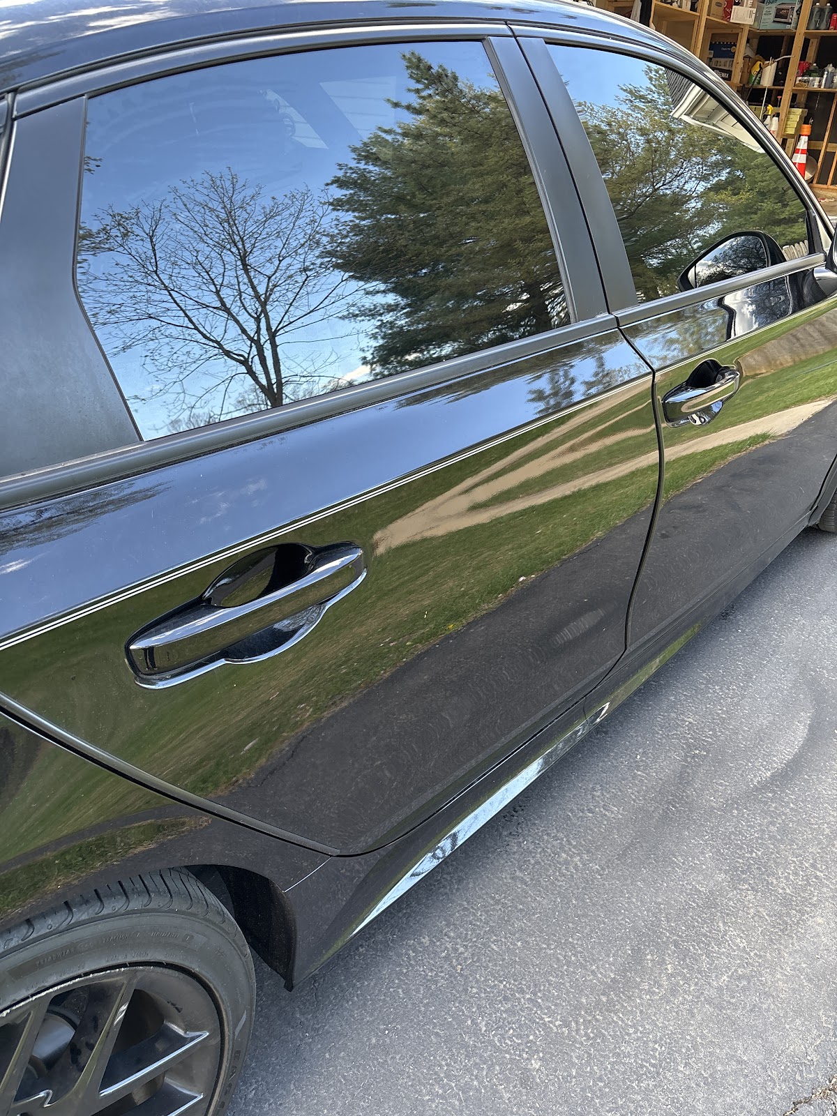 Emerald Window Tinting workshop