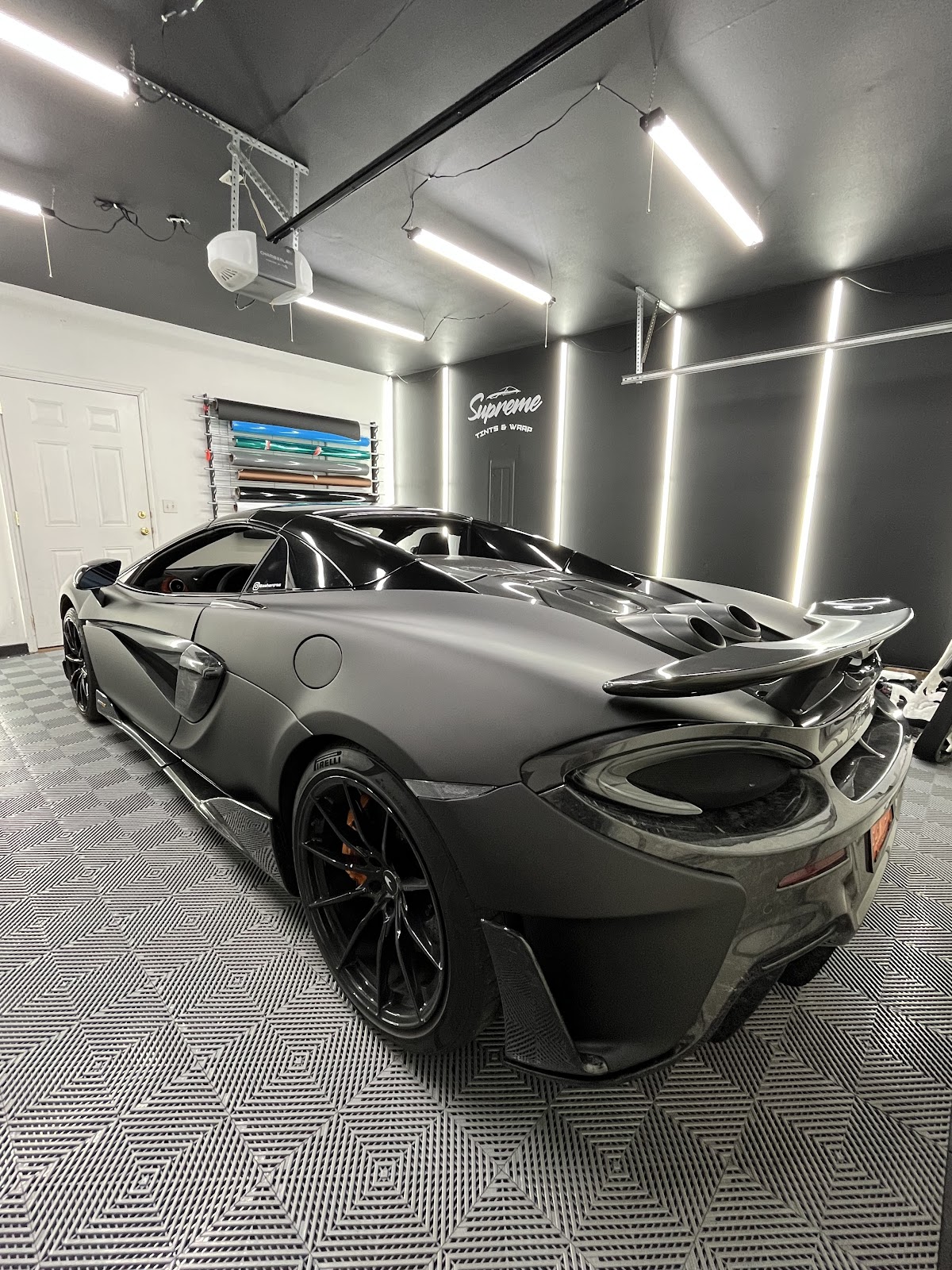 Supreme Tints & Wrap workshop