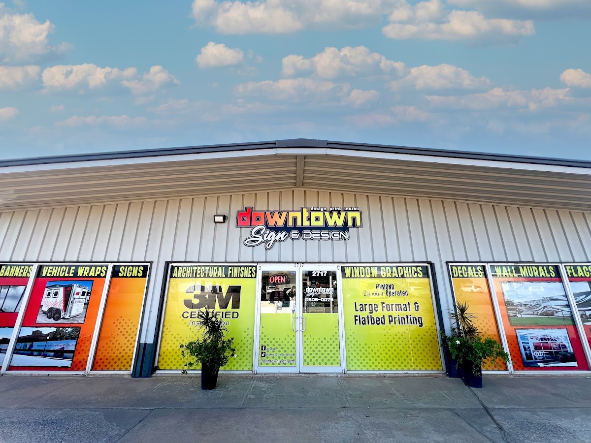 Downtown Sign & Design workshop