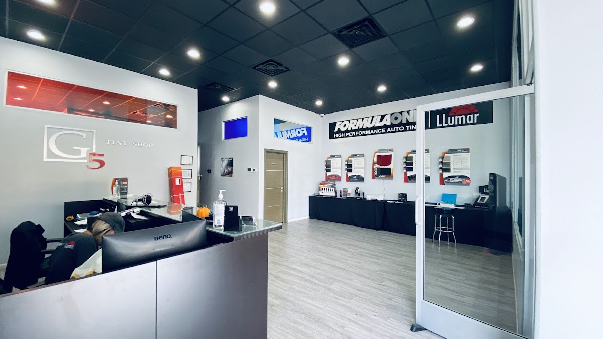 G5 Tint Shop Pasadena workshop