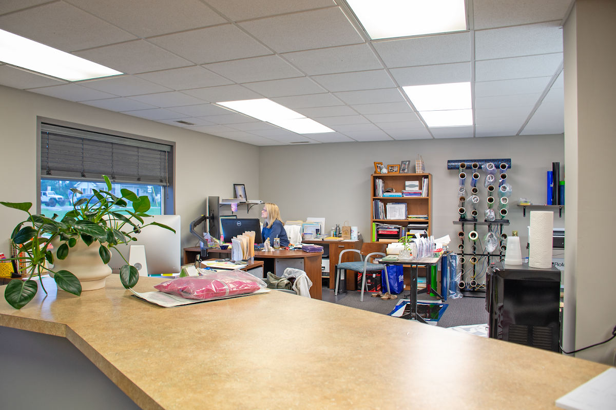 K&r Graphics and Signs workshop