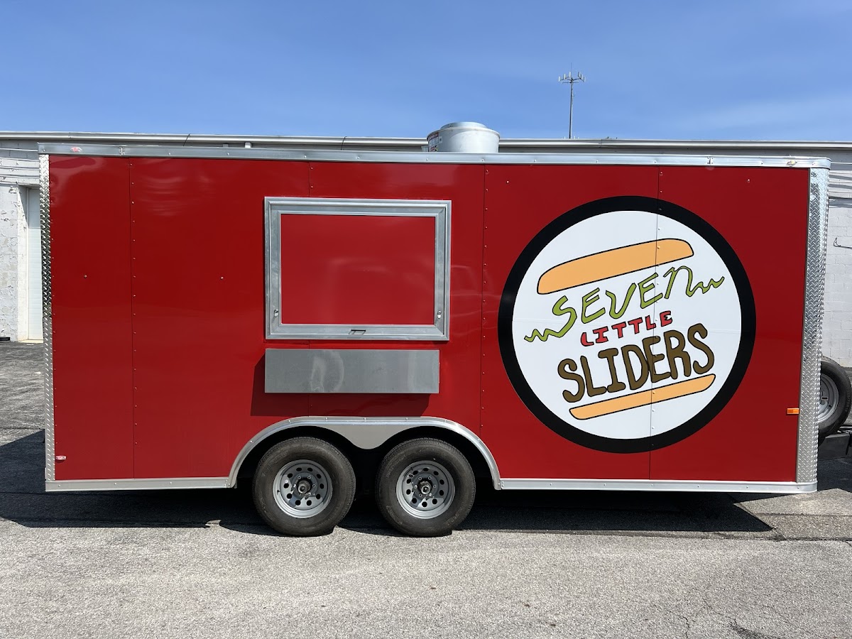 Columbus Car Wraps workshop