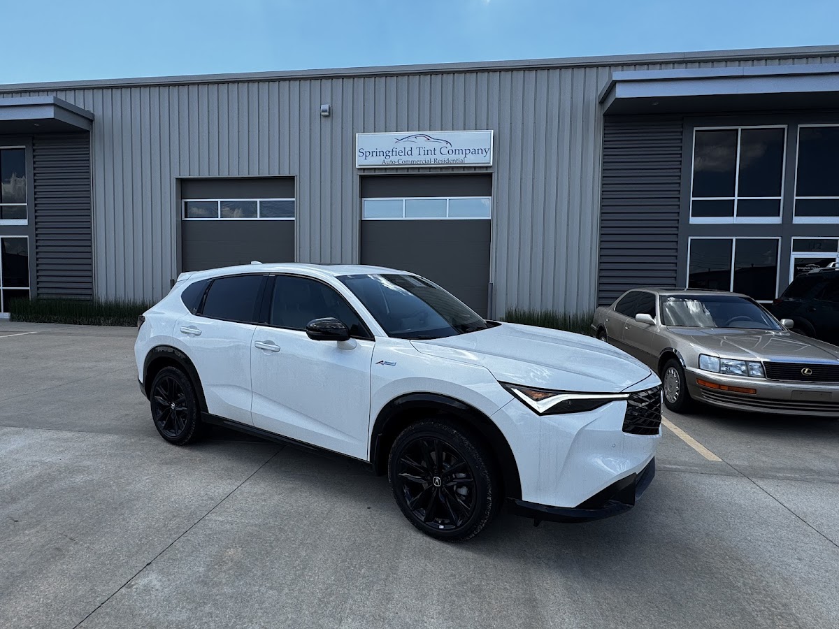 Springfield Tint Company PPF & Tint & Wrap workshop