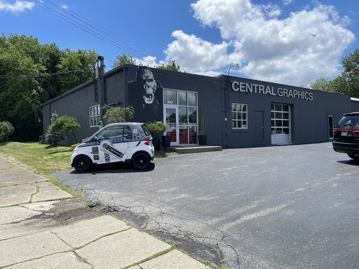 Central Graphics & Signs workshop