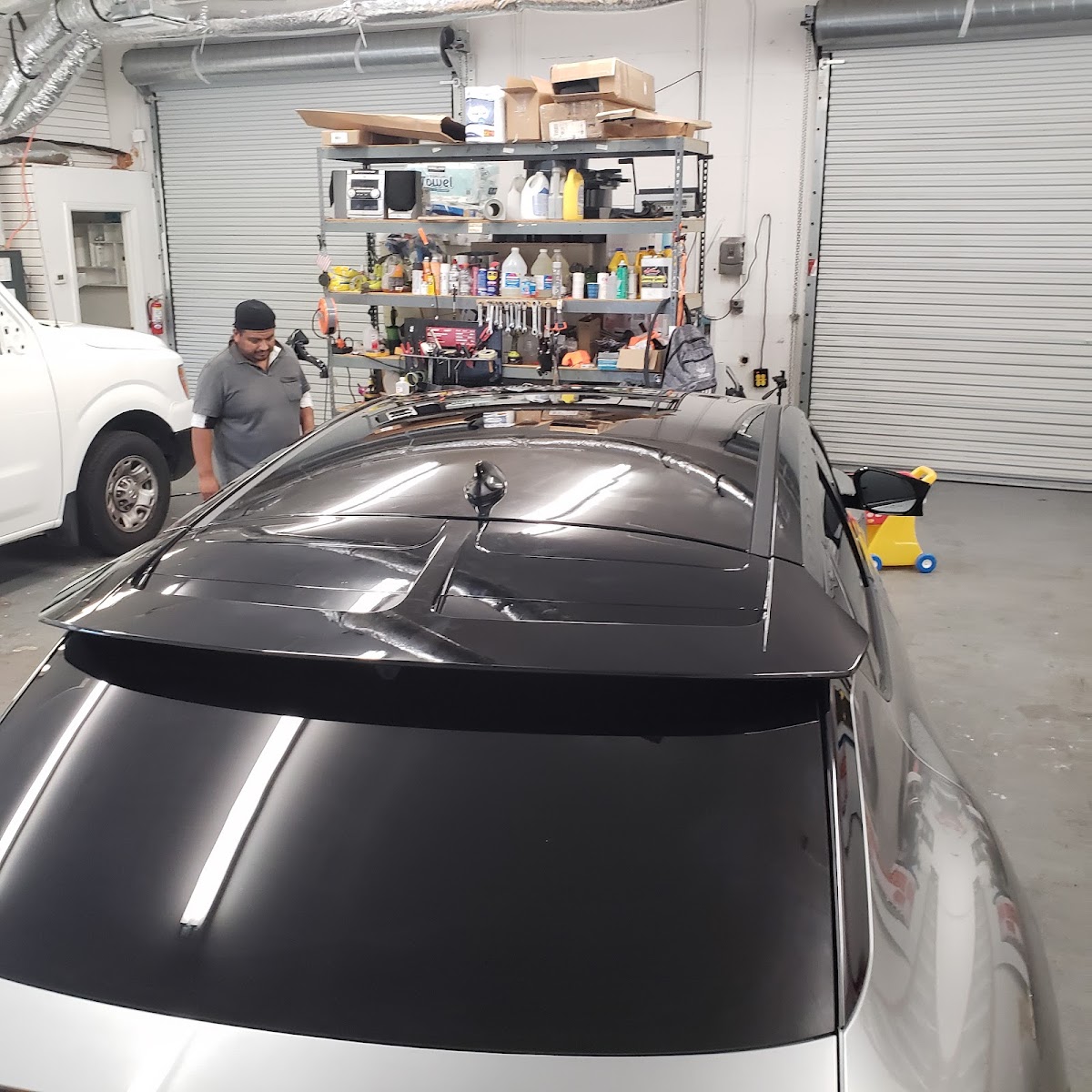 Discount Signs and Wraps workshop