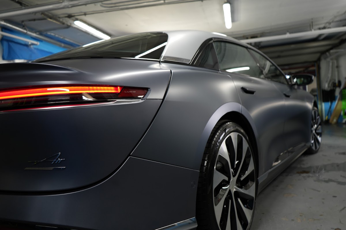 Capitol Shine - Car Detailing and Window Tinting workshop