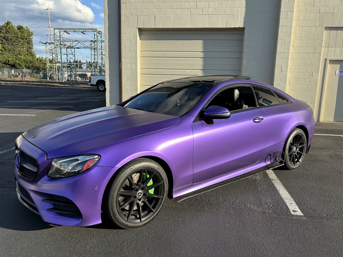 Auto Studio Wraps workshop
