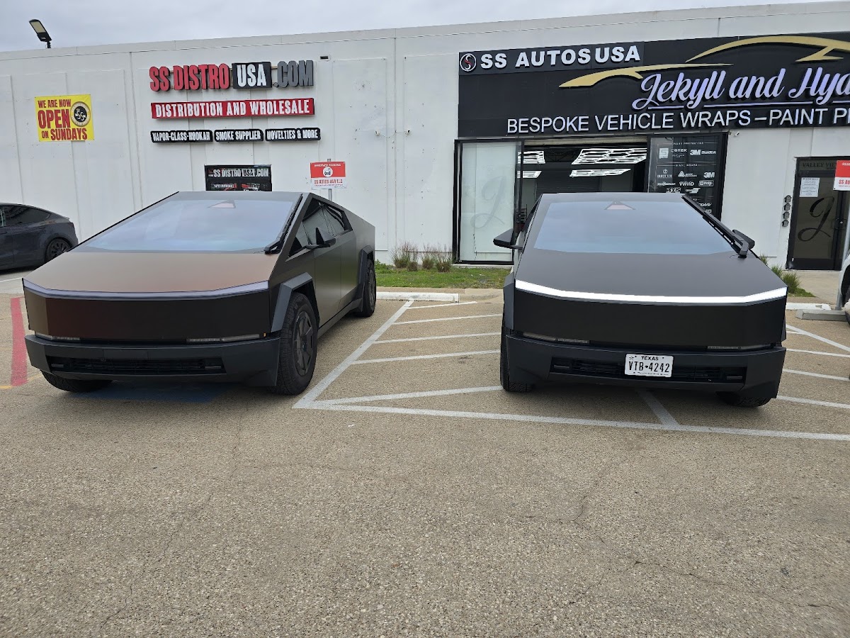 Jekyll and Hydes Custom Wraps workshop