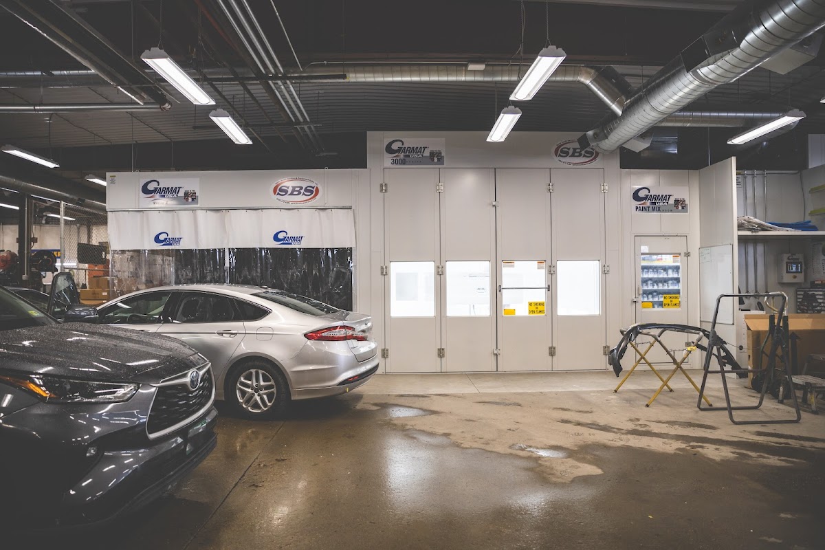 Heritage Collision Center workshop