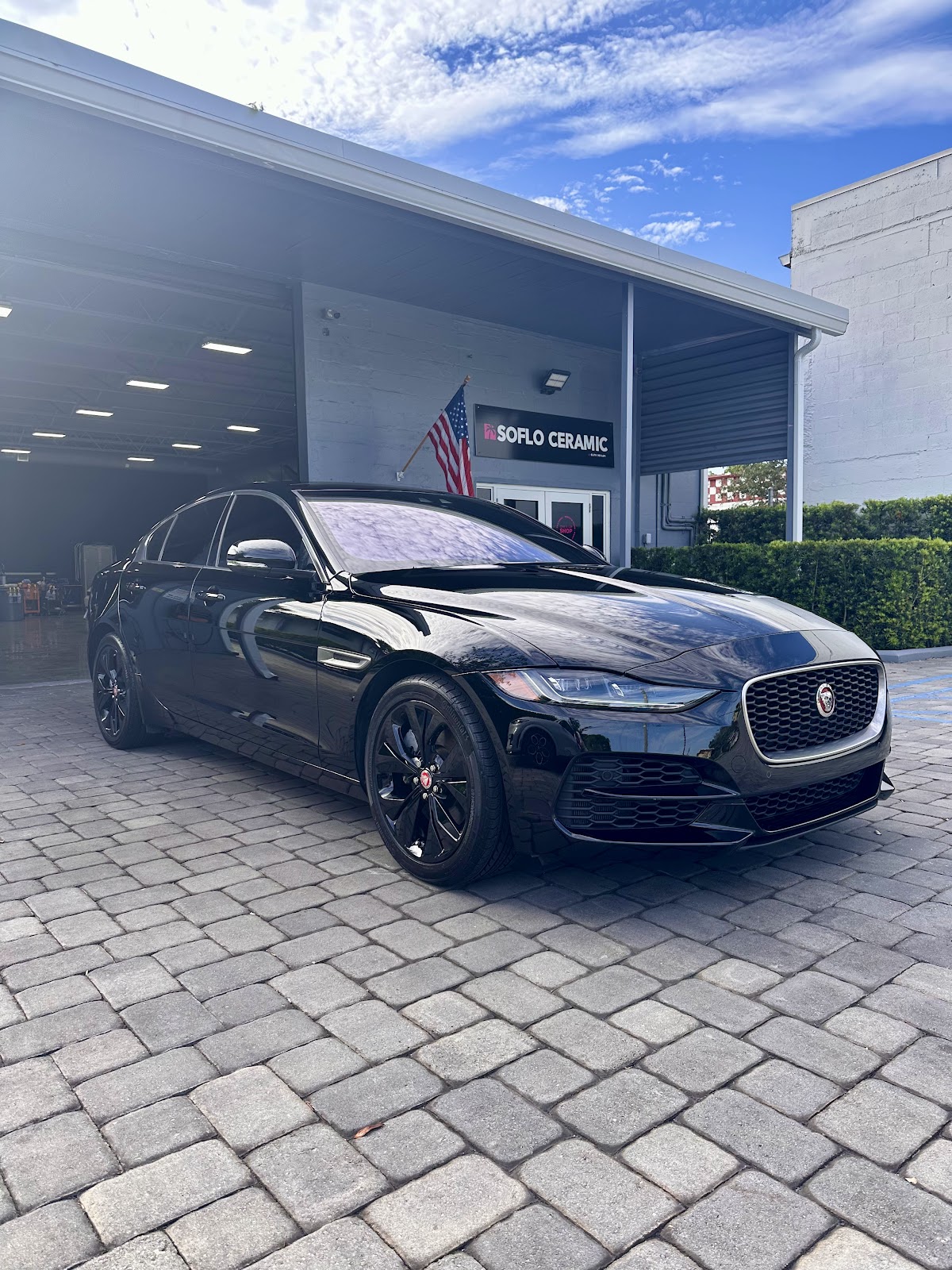 Soflo Ceramic - Ceramic Coatings, Paint Protection Film, Wraps & Window Tinting workshop