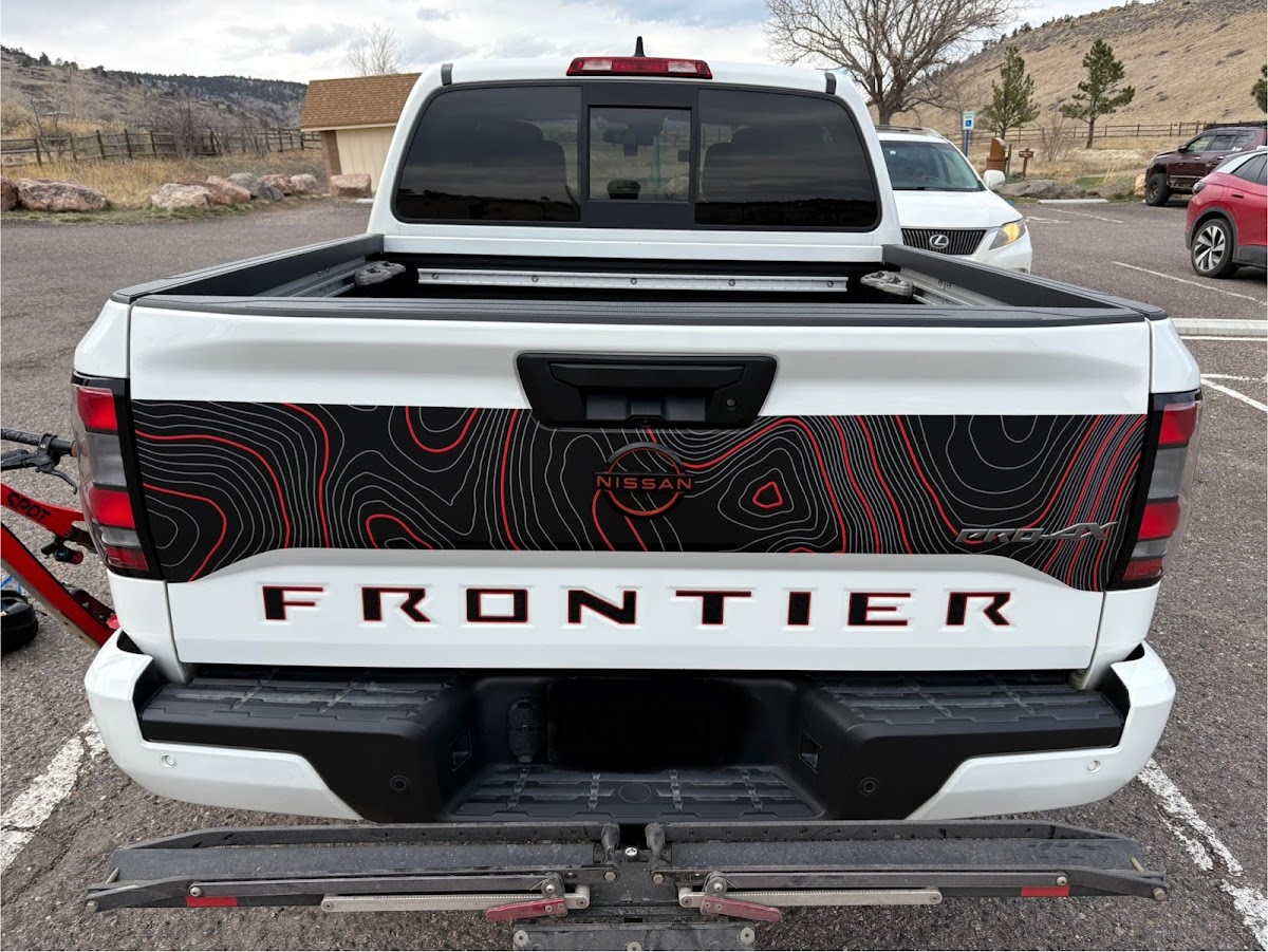 Hi-fin Designs & Graphics LLC workshop