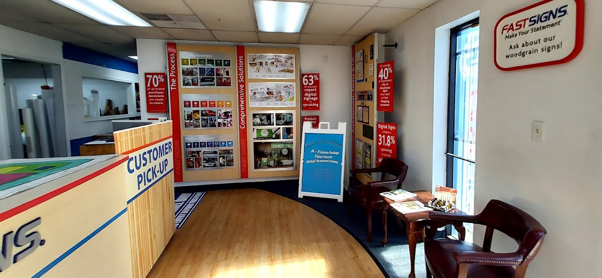 Fastsigns of Macon, Ga workshop