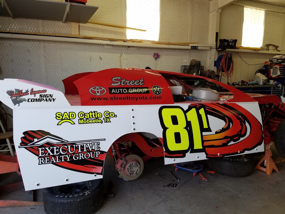 Southern Exposure Sign Company workshop