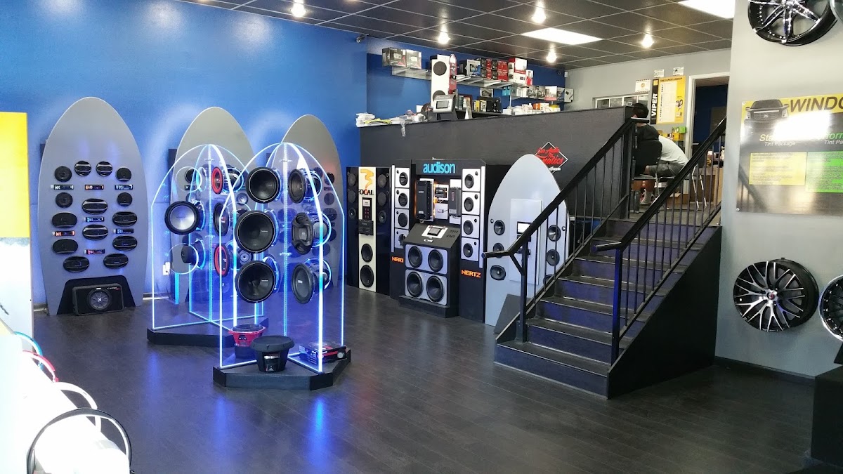 Santa Clarita Auto Sound workshop