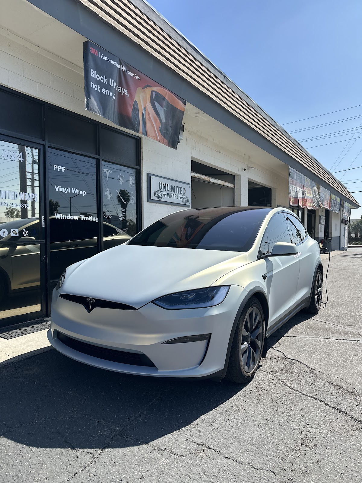 Unlimited Wraps & Tinting workshop