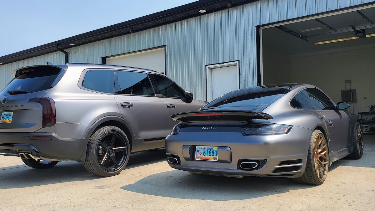 Maddog's Auto Styling workshop