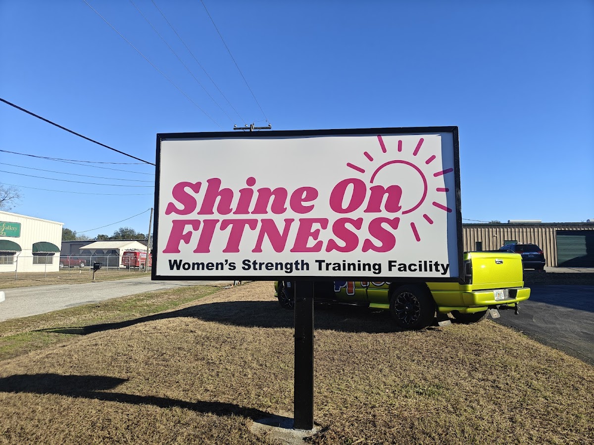 Work by Bb Graphics & the Wrappros