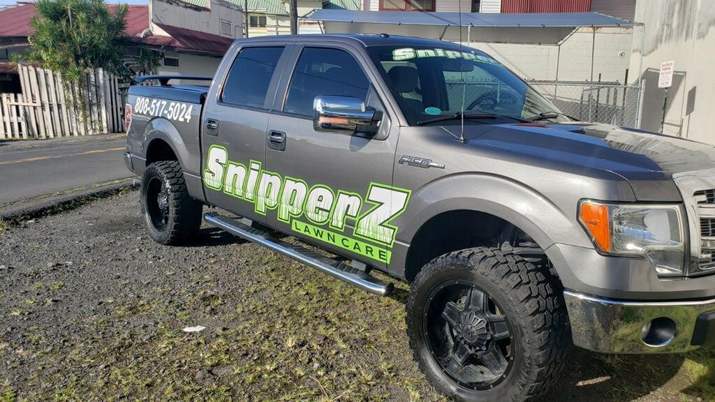 Ina Custom Signs workshop